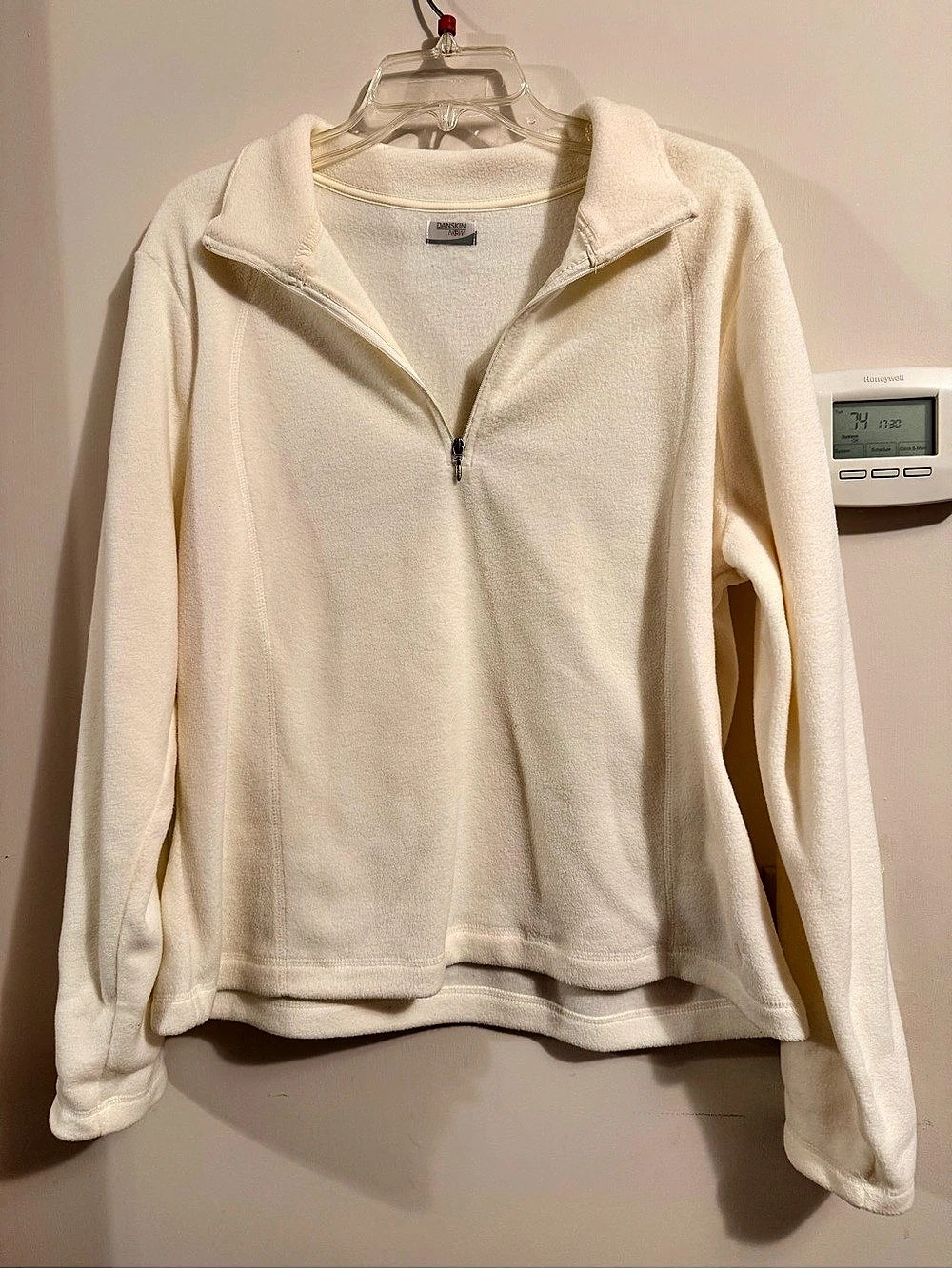Danskin Now Fleece Half-Zip in White Size XL Like New